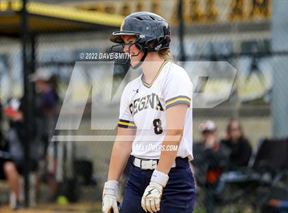 Thumbnail 1 in Regina vs Washington (Varsity Classic) photogallery.