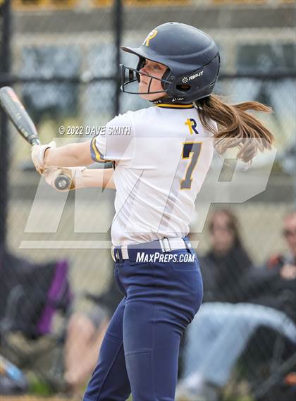 Thumbnail 3 in Regina vs Washington (Varsity Classic) photogallery.