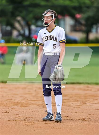 Thumbnail 1 in Regina vs Washington (Varsity Classic) photogallery.