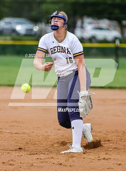 Thumbnail 3 in Regina vs Washington (Varsity Classic) photogallery.