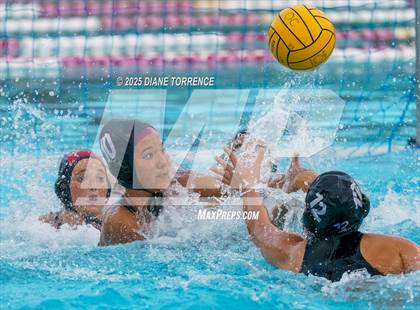 Thumbnail 1 in Oaks Christian vs Orange Lutheran (CIF Div 1 Regionals Semi-Final) photogallery.