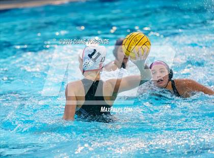 Thumbnail 1 in Oaks Christian vs Orange Lutheran (CIF Div 1 Regionals Semi-Final) photogallery.
