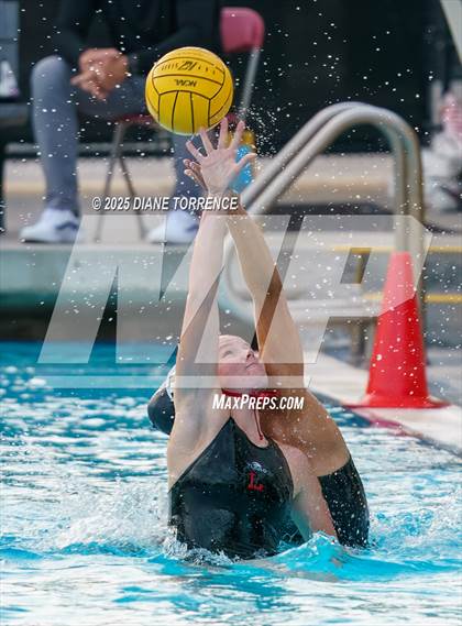Thumbnail 2 in Oaks Christian vs Orange Lutheran (CIF Div 1 Regionals Semi-Final) photogallery.