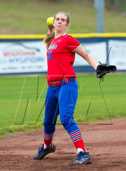 Thumbnail 1 in Bartlett vs Bolton (TSSAA District Playoff) photogallery.