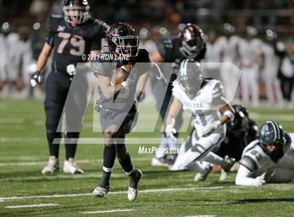 Thumbnail 1 in Edmond Santa Fe @ Mustang (OSSAA 6A-1 Round 1 Playoff) photogallery.