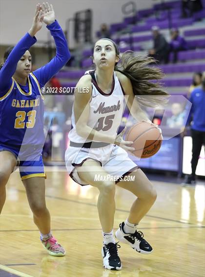 Thumbnail 2 in Lincoln vs. Newark (OGBR Classic in the City) photogallery.