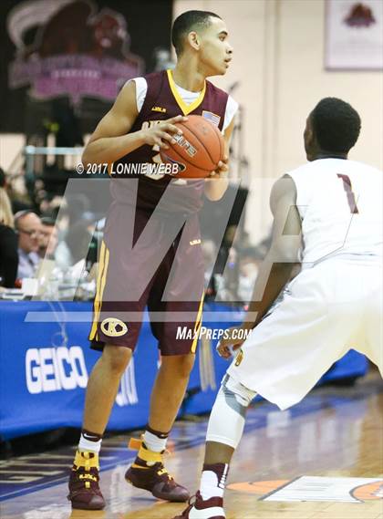 Thumbnail 2 in Christ the King vs Mt. Vernon (SNY Invitational) photogallery.