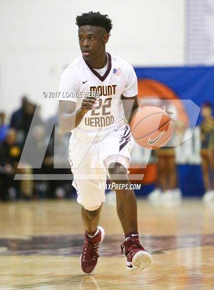 Thumbnail 1 in Christ the King vs Mt. Vernon (SNY Invitational) photogallery.