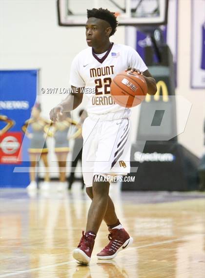 Thumbnail 2 in Christ the King vs Mt. Vernon (SNY Invitational) photogallery.