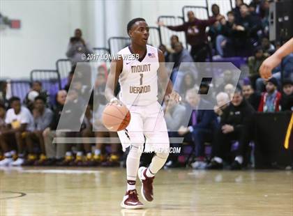 Thumbnail 2 in Christ the King vs Mt. Vernon (SNY Invitational) photogallery.