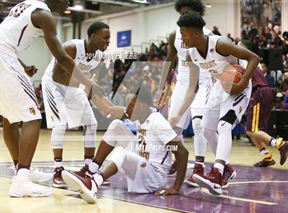 Thumbnail 3 in Christ the King vs Mt. Vernon (SNY Invitational) photogallery.