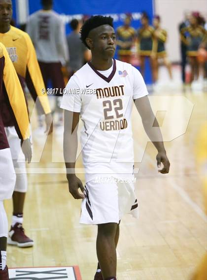Thumbnail 2 in Christ the King vs Mt. Vernon (SNY Invitational) photogallery.
