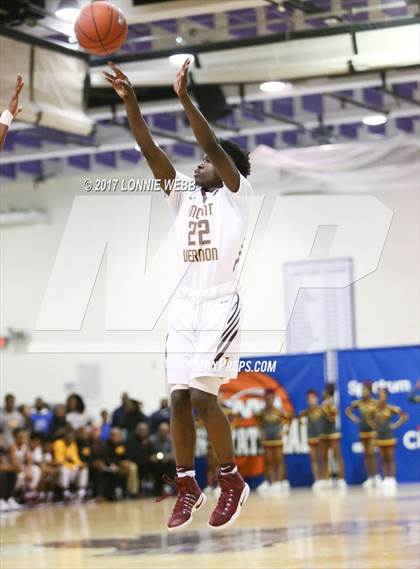 Thumbnail 2 in Christ the King vs Mt. Vernon (SNY Invitational) photogallery.
