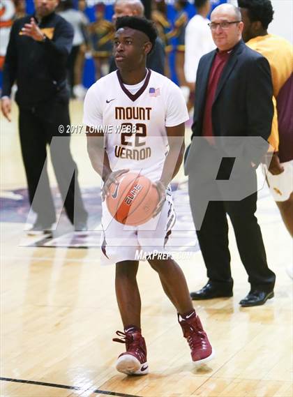 Thumbnail 2 in Christ the King vs Mt. Vernon (SNY Invitational) photogallery.