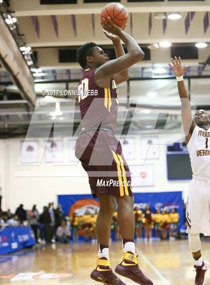 Thumbnail 1 in Christ the King vs Mt. Vernon (SNY Invitational) photogallery.
