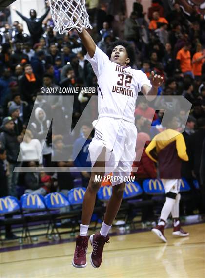 Thumbnail 3 in Christ the King vs Mt. Vernon (SNY Invitational) photogallery.