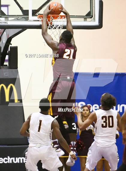 Thumbnail 1 in Christ the King vs Mt. Vernon (SNY Invitational) photogallery.