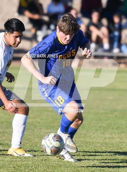 Thumbnail 2 in Yuma Catholic @ Phoenix Country Day (Round 1 Playoff)  photogallery.