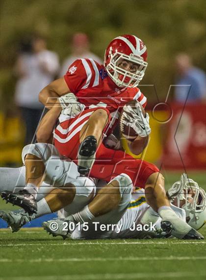 Thumbnail 1 in Edison vs. Mater Dei  photogallery.