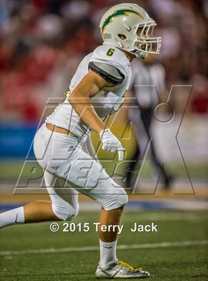 Thumbnail 3 in Edison vs. Mater Dei  photogallery.