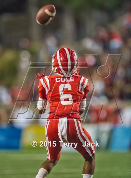 Thumbnail 3 in Edison vs. Mater Dei  photogallery.