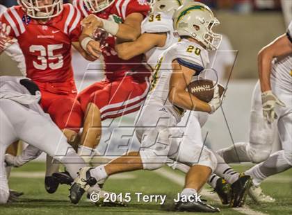 Thumbnail 2 in Edison vs. Mater Dei  photogallery.