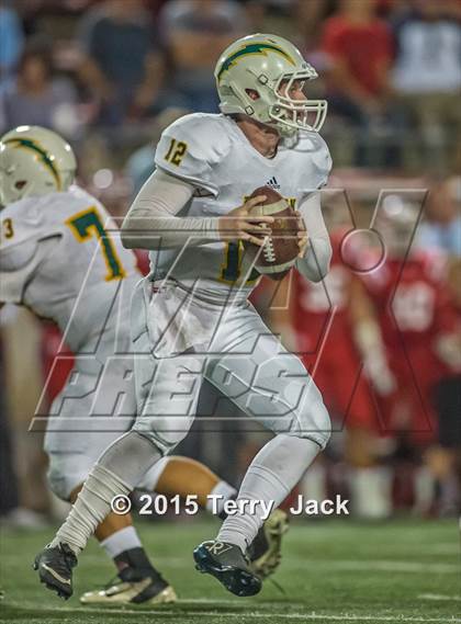 Thumbnail 2 in Edison vs. Mater Dei  photogallery.