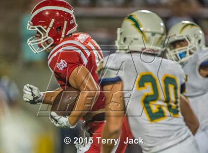 Thumbnail 3 in Edison vs. Mater Dei  photogallery.