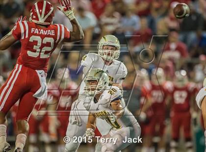 Thumbnail 1 in Edison vs. Mater Dei  photogallery.