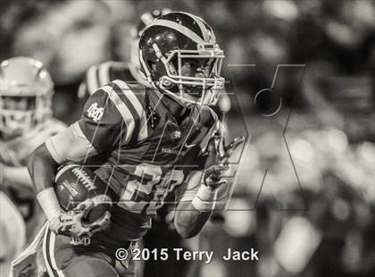 Thumbnail 3 in Edison vs. Mater Dei  photogallery.