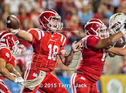 Thumbnail 3 in Edison vs. Mater Dei  photogallery.