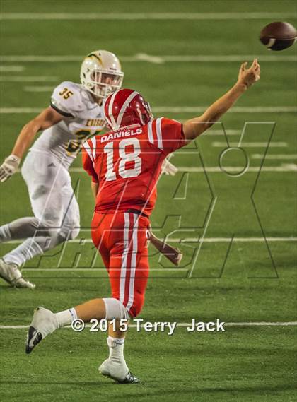 Thumbnail 2 in Edison vs. Mater Dei  photogallery.