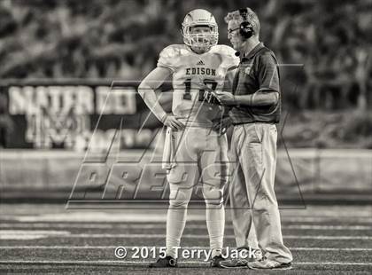 Thumbnail 3 in Edison vs. Mater Dei  photogallery.