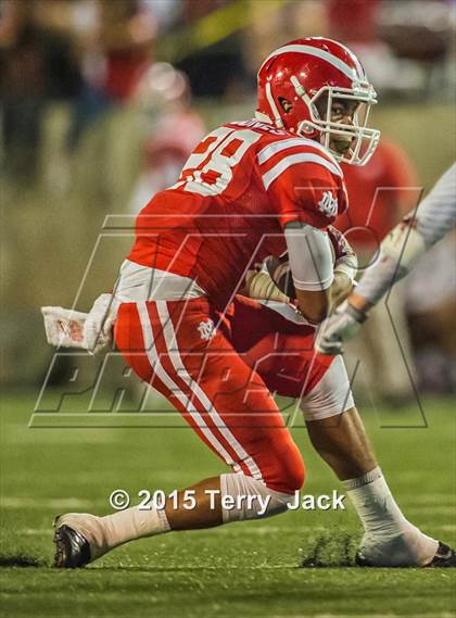 Thumbnail 3 in Edison vs. Mater Dei  photogallery.