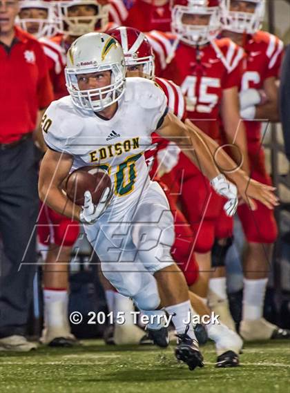 Thumbnail 1 in Edison vs. Mater Dei  photogallery.