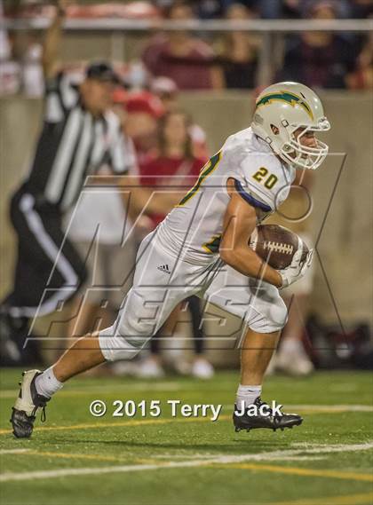 Thumbnail 3 in Edison vs. Mater Dei  photogallery.