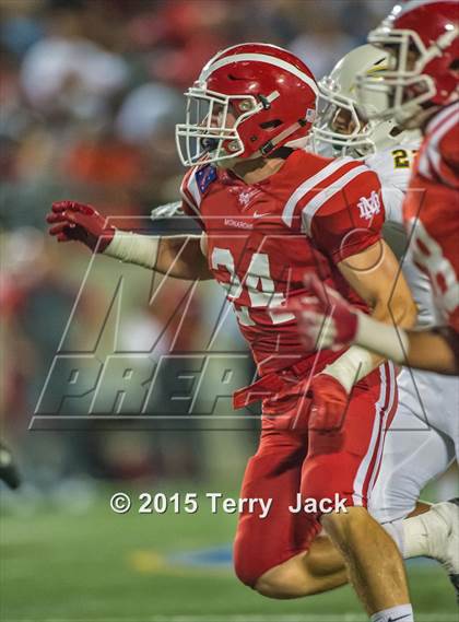 Thumbnail 1 in Edison vs. Mater Dei  photogallery.