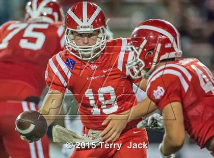Thumbnail 2 in Edison vs. Mater Dei  photogallery.