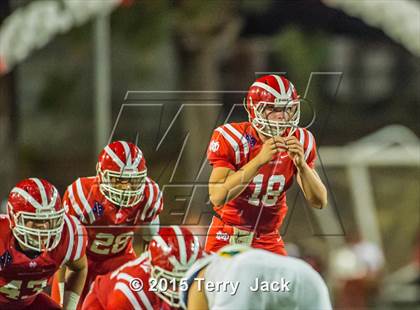 Thumbnail 3 in Edison vs. Mater Dei  photogallery.