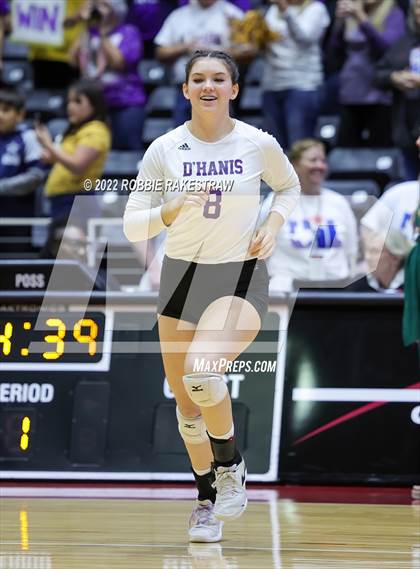 Thumbnail 1 in D'Hanis vs. Blum (UIL 1A Final) photogallery.