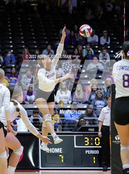 Thumbnail 3 in D'Hanis vs. Blum (UIL 1A Final) photogallery.