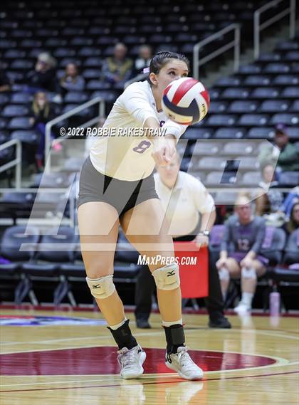 Thumbnail 1 in D'Hanis vs. Blum (UIL 1A Final) photogallery.