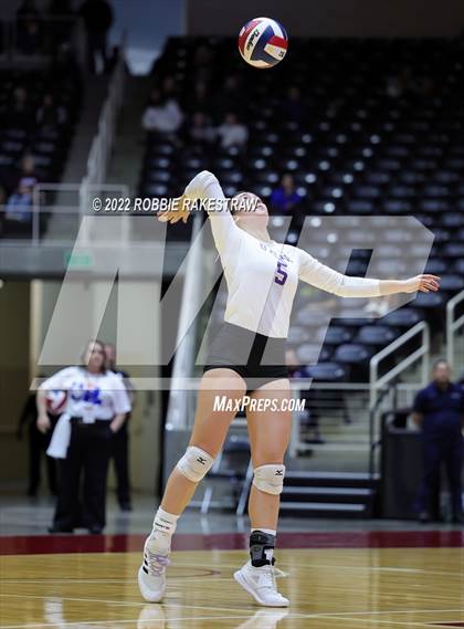 Thumbnail 3 in D'Hanis vs. Blum (UIL 1A Final) photogallery.