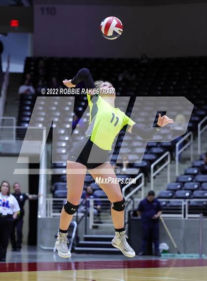 Thumbnail 1 in D'Hanis vs. Blum (UIL 1A Final) photogallery.