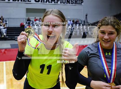 Thumbnail 2 in D'Hanis vs. Blum (UIL 1A Final) photogallery.