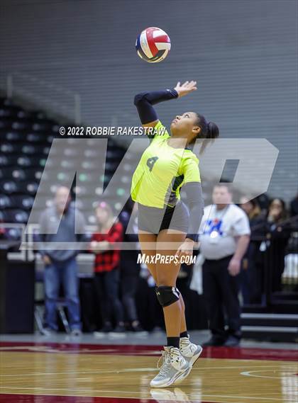 Thumbnail 1 in D'Hanis vs. Blum (UIL 1A Final) photogallery.