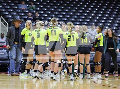 Thumbnail 1 in D'Hanis vs. Blum (UIL 1A Final) photogallery.