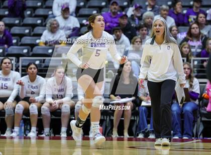 Thumbnail 2 in D'Hanis vs. Blum (UIL 1A Final) photogallery.