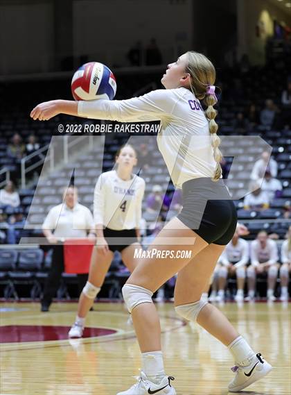 Thumbnail 1 in D'Hanis vs. Blum (UIL 1A Final) photogallery.