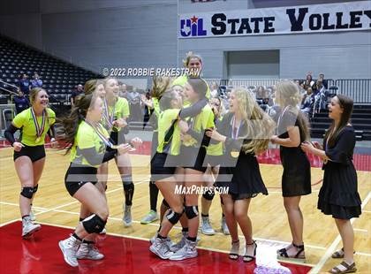 Thumbnail 1 in D'Hanis vs. Blum (UIL 1A Final) photogallery.